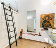 Квартира з терасою 300 кв.м в класичній будівлі Барселони