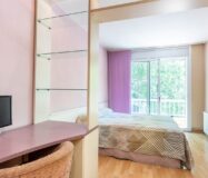 Елегантна квартира з терасою в Барселоні 140 кв.м.