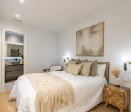 Отреставрированная квартира в центре Барселоны 120 кв.м с террасой