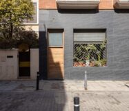 Дуплекс с террасой в спокойном районе Лес-Кортс, Барселона 82 кв.м