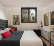 Дуплекс с террасой в спокойном районе Лес-Кортс, Барселона 82 кв.м