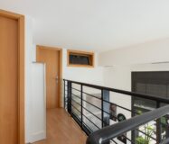 Дуплекс с террасой в спокойном районе Лес-Кортс, Барселона 82 кв.м