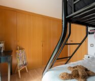 Дуплекс с террасой в спокойном районе Лес-Кортс, Барселона 82 кв.м