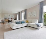 Просторная квартира 222 кв.м с балконами в Барселоне