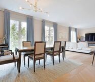 Просторная квартира 222 кв.м с балконами в Барселоне