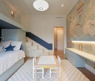 Просторная квартира 222 кв.м с балконами в Барселоне