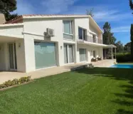 Ексклюзивна вілла з 5 спальнями та видом на море в Барселоні