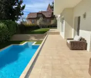 Ексклюзивна вілла з 5 спальнями та видом на море в Барселоні