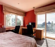 Ексклюзивна вілла з 5 спальнями та видом на море в Барселоні