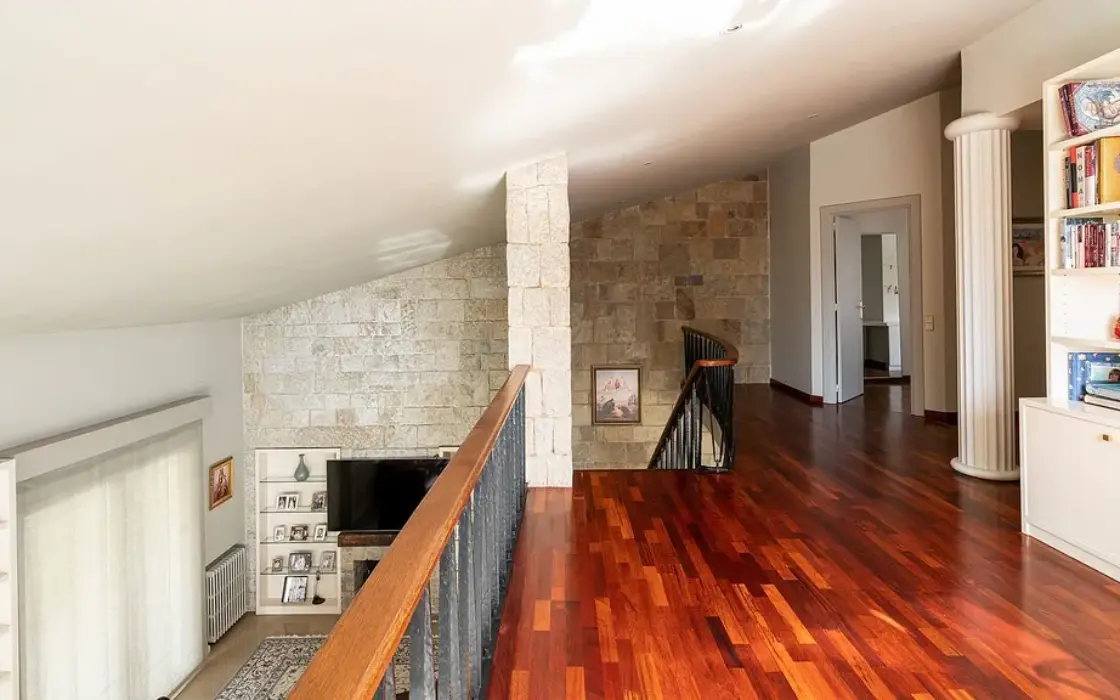 Ексклюзивна вілла з 5 спальнями та видом на море в Барселоні