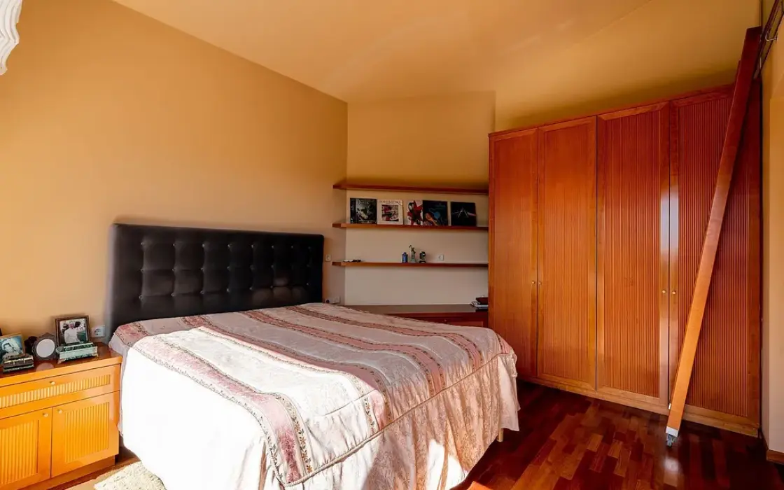 Ексклюзивна вілла з 5 спальнями та видом на море в Барселоні