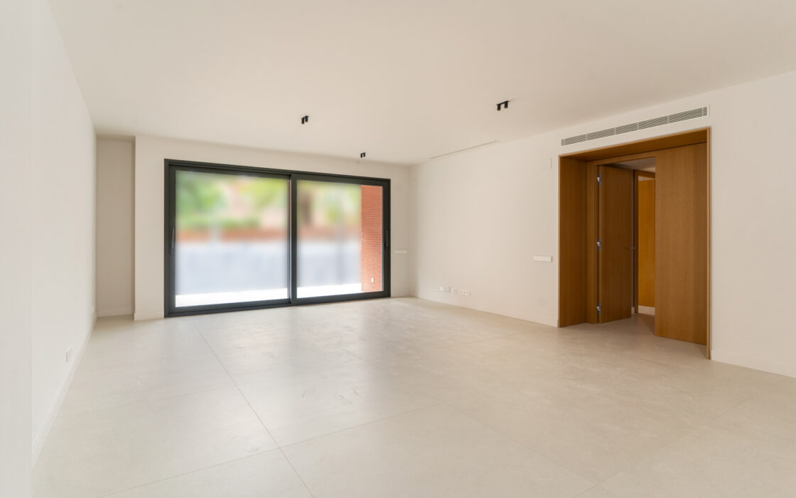 Квартири з терасою в новобудові Барселона Саррія-Сан-Жервасі