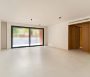 Квартири з терасою в новобудові Барселона Саррія-Сан-Жервасі