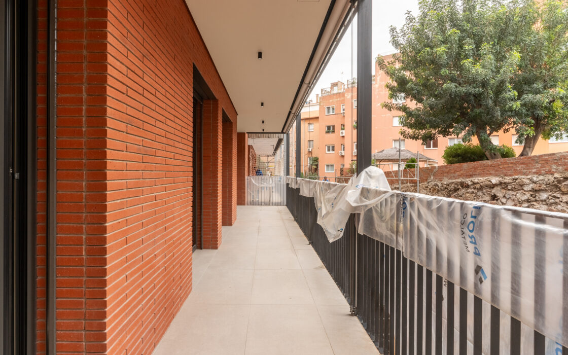 Квартири з терасою в новобудові Барселона Саррія-Сан-Жервасі