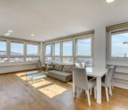 Элегантная квартира с панорамным видом в центре Барселоны