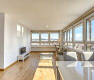 Элегантная квартира с панорамным видом в центре Барселоны