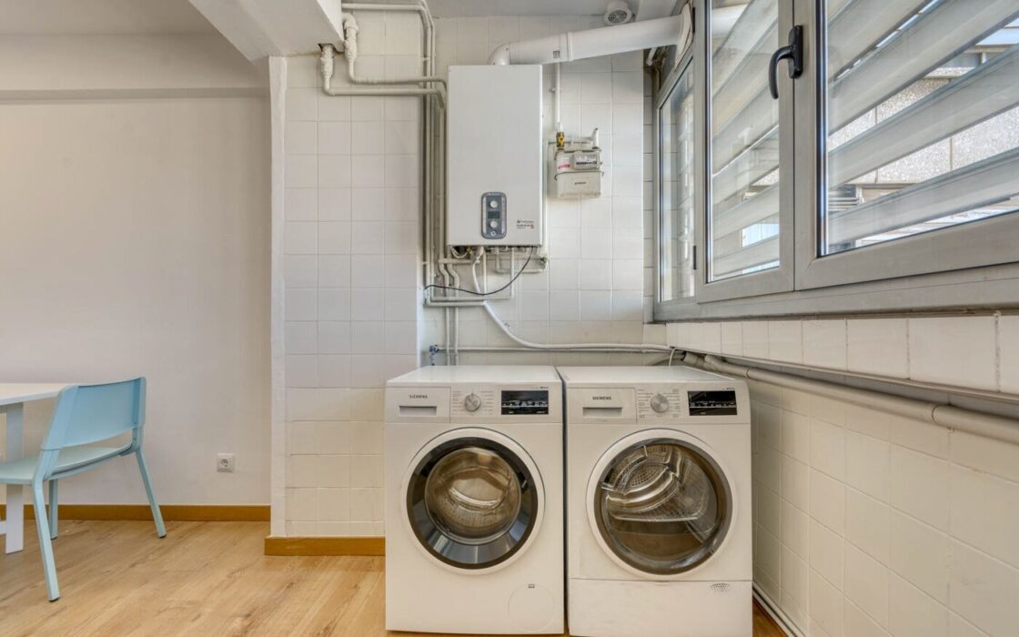 Элегантная квартира с панорамным видом в центре Барселоны