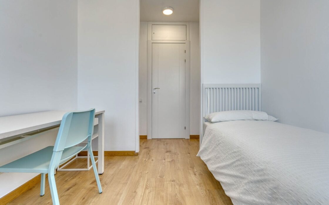 Элегантная квартира с панорамным видом в центре Барселоны