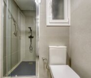 Элегантная квартира с панорамным видом в центре Барселоны