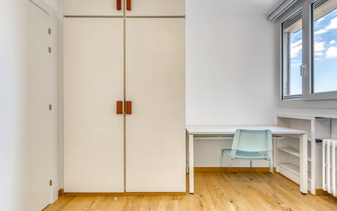 Элегантная квартира с панорамным видом в центре Барселоны