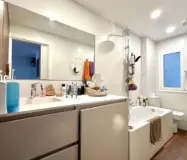 Ремонтована квартира в Побленоу, Барселона, 3 кімнати