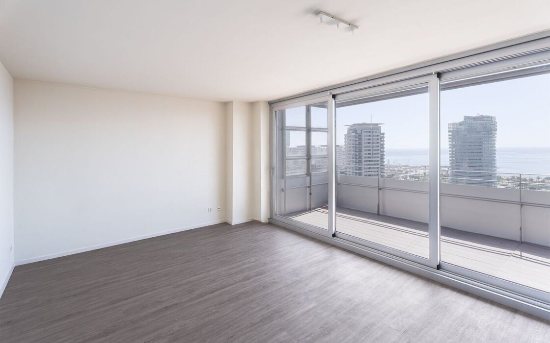 Квартира 104 кв.м з терасою в Барселоні, Діагональ Мар