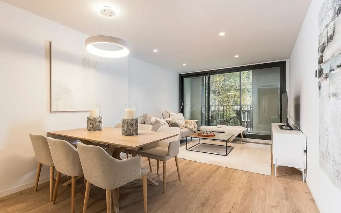 Современные квартиры в Барселоне у Саграда Фамилия 2-4 спальни