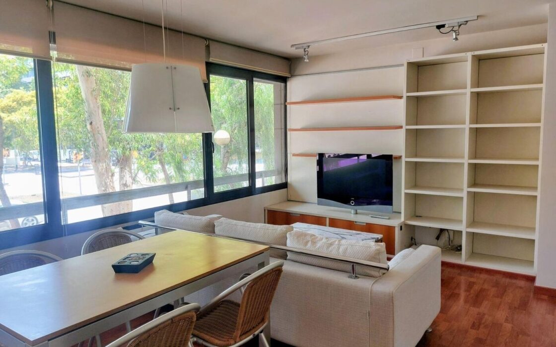 Елегантна квартира 90 кв.м в престижному районі Барселони