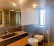 Елегантна квартира 90 кв.м в престижному районі Барселони