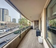 Квартира 3 кімнати в Барселоні біля моря з терасою 30 кв.м