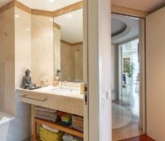 Квартира 3 кімнати в Барселоні біля моря з терасою 30 кв.м