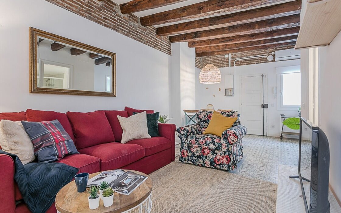 Квартира 67 кв.м з балконом у Барселоні на вулиці Lluna