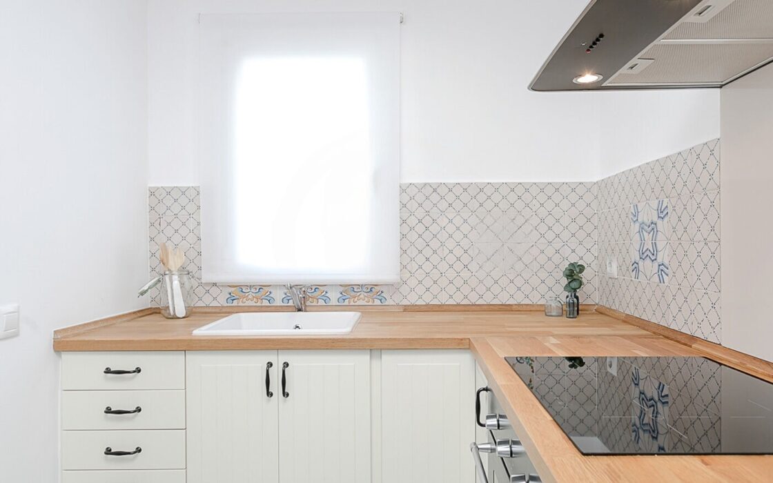 Квартира 67 кв.м з балконом у Барселоні на вулиці Lluna