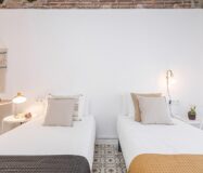 Квартира 67 кв.м з балконом у Барселоні на вулиці Lluna