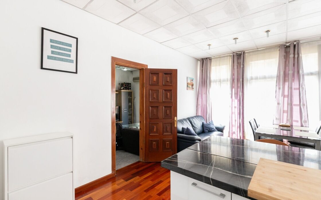 Простора квартира 125 кв.м з балконами в Сант Жерваси