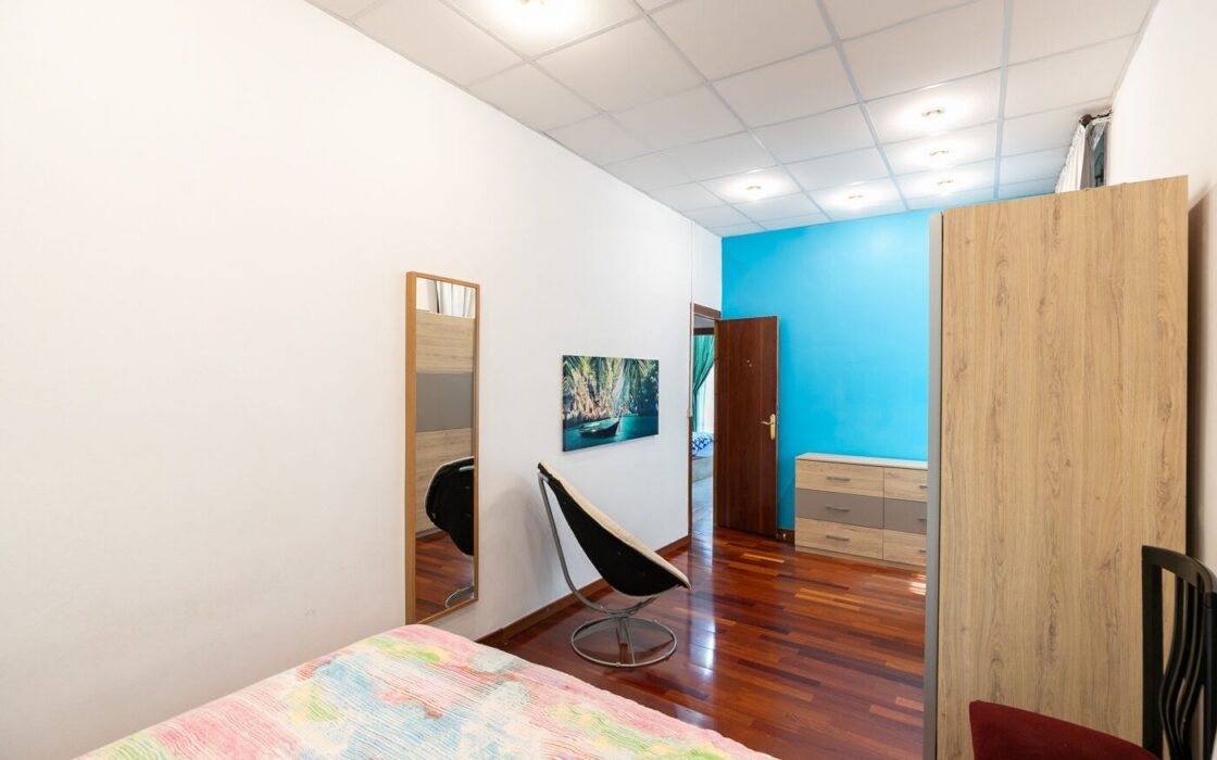 Простора квартира 125 кв.м з балконами в Сант Жерваси