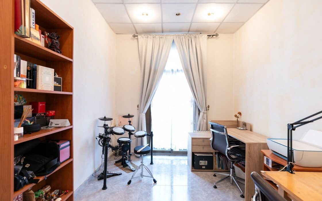 Простора квартира 125 кв.м з балконами в Сант Жерваси