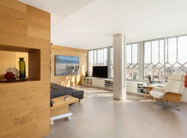 Ексклюзивна квартира з панорамними видами на Барселону 100 кв.м