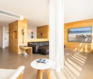 Ексклюзивна квартира з панорамними видами на Барселону 100 кв.м