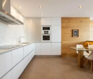 Ексклюзивна квартира з панорамними видами на Барселону 100 кв.м