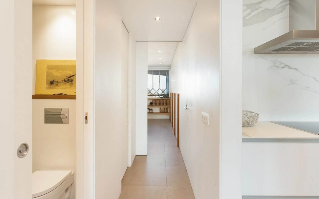 Ексклюзивна квартира з панорамними видами на Барселону 100 кв.м