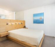 Ексклюзивна квартира з панорамними видами на Барселону 100 кв.м