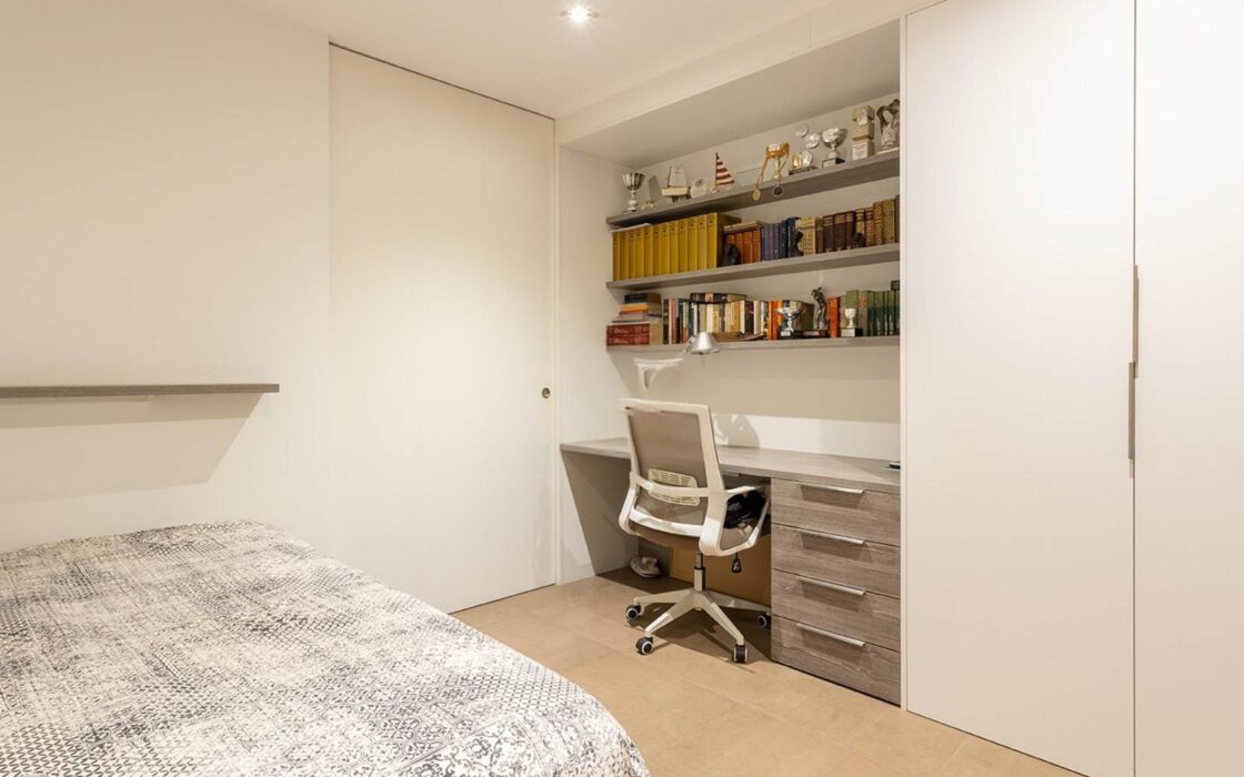 Ексклюзивна квартира з панорамними видами на Барселону 100 кв.м