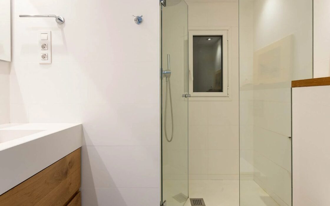 Ексклюзивна квартира з панорамними видами на Барселону 100 кв.м