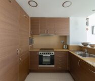 Пентхаус с террасой и видом на море в Барселонете 60 кв.м