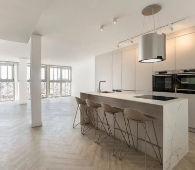 Ексклюзивна квартира 95 кв.м з панорамними видами в Барселоні