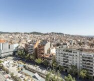 Ексклюзивна квартира 95 кв.м з панорамними видами в Барселоні