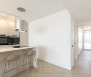 Ексклюзивна квартира 95 кв.м з панорамними видами в Барселоні