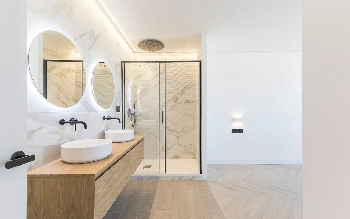 Ексклюзивна квартира 95 кв.м з панорамними видами в Барселоні