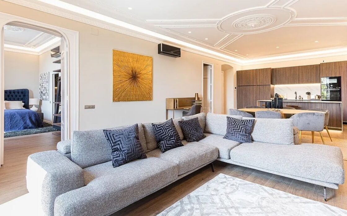 Елітна квартира 131 кв.м з видом на Порт в Барселоні